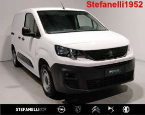 PEUGEOT Partner Diesel 2021 usata