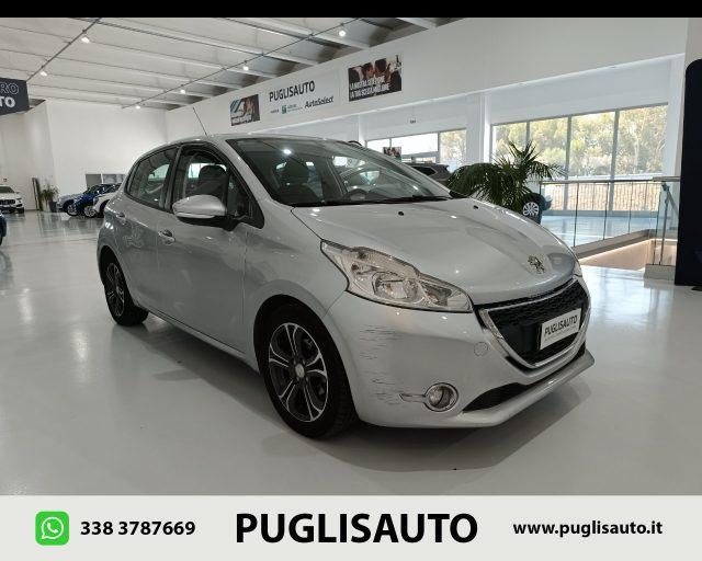 PEUGEOT 208 Benzina/GPL 2014 usata foto