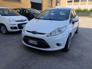 FORD Fiesta Benzina/GPL 2010 usata