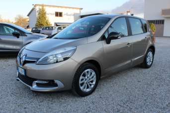 RENAULT Scenic Diesel 2015 usata, Treviso