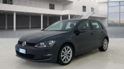 VOLKSWAGEN Golf Benzina 2016 usata, Pescara