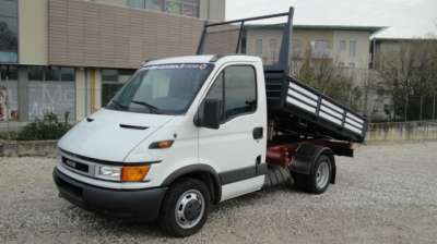 IVECO 35 C 11 ribaltabile Diesel 2002 usata, Treviso