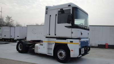 RENAULT MAGNUM 430 TRATTORE CON IMPIANTO IDRAULICO Diesel 1999 usata, Treviso