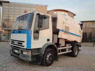 IVECO Eurocargo 150E15 Autospazzatrice Diesel 1997 usata, Treviso