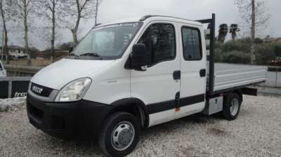 IVECO DAILY  35C13 130CV 7 POSTI CASSONE Diesel 2010 usata, Treviso