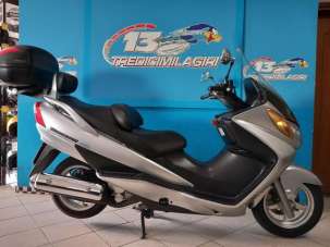 SUZUKI Burgman AN 400 Benzina 2004 usata, Pavia