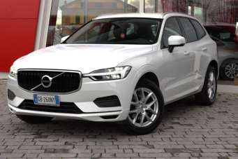 VOLVO XC60 Elettrica/Diesel 2020 usata, Piacenza