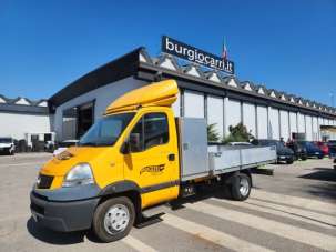 RENAULT Master Diesel 2008 usata