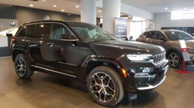 JEEP Grand Cherokee Elettrica/Benzina 2023 usata