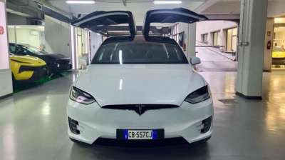 TESLA Model X Elettrica 2020 usata