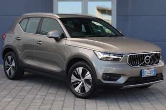 VOLVO XC40 Elettrica/Benzina 2021 usata, Piacenza