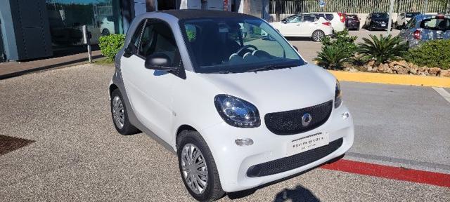 SMART ForTwo Benzina 2019 usata foto