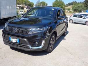 SUZUKI Vitara Elettrica/Benzina 2021 usata, Macerata