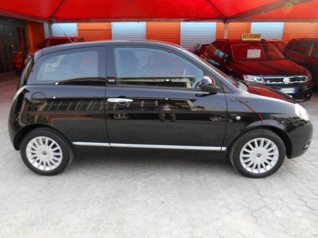 LANCIA Ypsilon Diesel 2013 usata, Milano foto