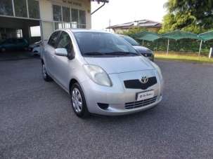 TOYOTA Yaris Benzina 2007 usata