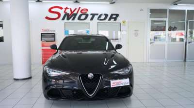 ALFA ROMEO Giulia Benzina 2017 usata, Pesaro e Urbino