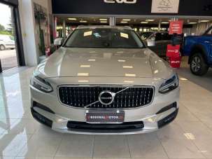 VOLVO V90 Cross Country Diesel 2019 usata