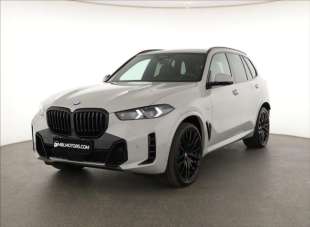 BMW X5 Elettrica/Diesel 2023 usata, Milano