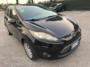 FORD Fiesta Benzina/GPL 2010 usata