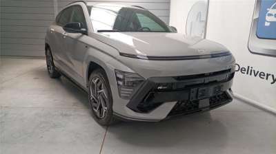 HYUNDAI Kona Elettrica/Benzina 2023 usata, Bari