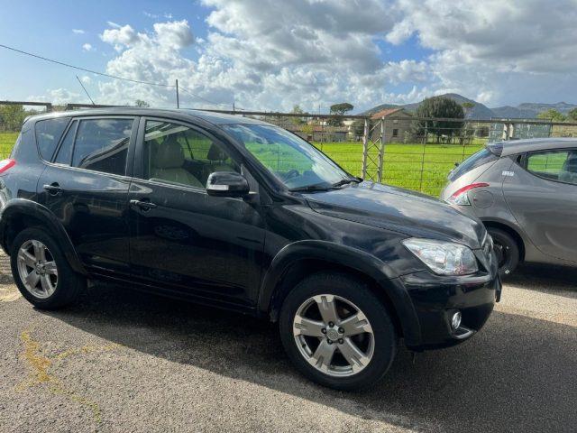 TOYOTA RAV 4 MY23 Diesel 2009 usata foto