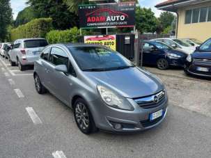 OPEL Corsa Benzina 2011 usata