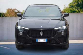 MASERATI Levante Diesel 2020 usata, Caserta