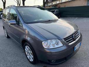 VOLKSWAGEN Touran Diesel 2009 usata