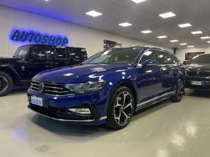 VOLKSWAGEN Passat Variant Diesel 2021 usata, Torino