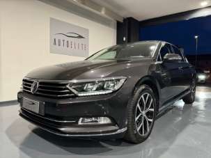 VOLKSWAGEN Passat Diesel 2017 usata