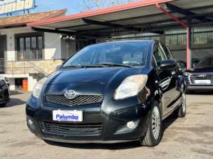 TOYOTA Yaris Benzina 2010 usata, Napoli