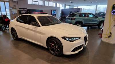 ALFA ROMEO Giulia Diesel 2024 usata