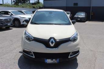 RENAULT Captur Benzina 2017 usata