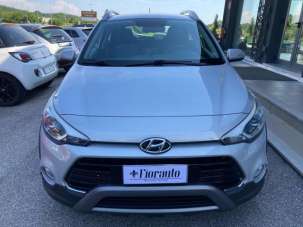 HYUNDAI i20 Benzina 2016 usata, Udine