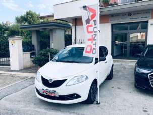 LANCIA Ypsilon Benzina 2019 usata, Isernia