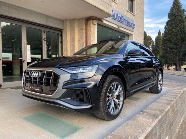 AUDI Q8 Elettrica/Diesel 2020 usata, Brindisi foto