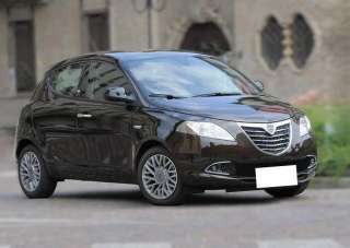 LANCIA Ypsilon Elettrica/Benzina 2024 usata