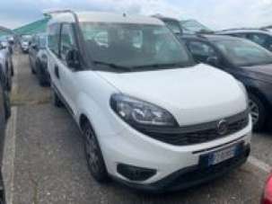 FIAT Doblo Diesel 2019 usata, Brindisi