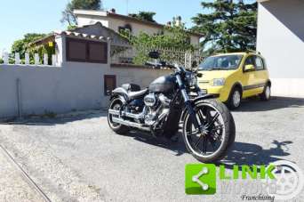 HARLEY-DAVIDSON CVO Breakout Benzina 2022 usata, Roma