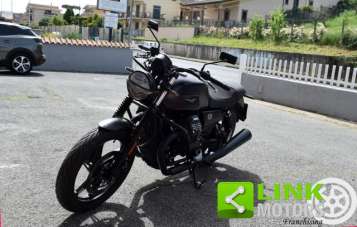 MOTO GUZZI V7 Benzina 2023 usata, Roma