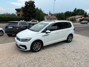 VOLKSWAGEN Touran Diesel 2017 usata