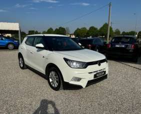 SSANGYONG Tivoli Benzina 2016 usata