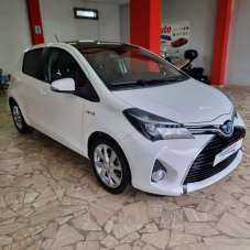 TOYOTA Yaris Elettrica/Benzina 2014 usata, Caserta