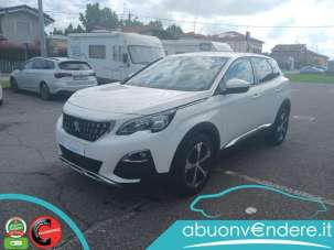 PEUGEOT 3008 Benzina 2019 usata