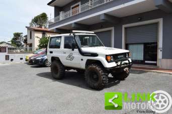 TOYOTA Land Cruiser Diesel 1987 usata, Roma