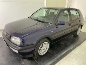 VOLKSWAGEN Golf Benzina 1995 usata, Pescara