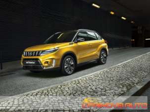 SUZUKI Vitara Elettrica/Benzina 2024 usata, Modena