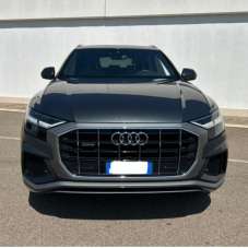 AUDI Q8 Elettrica/Diesel 2020 usata