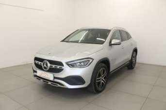 MERCEDES-BENZ GLA 200 Diesel 2021 usata, Caserta