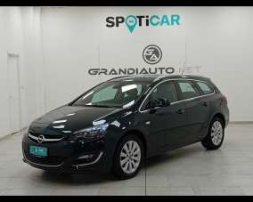 OPEL Astra Diesel 2017 usata